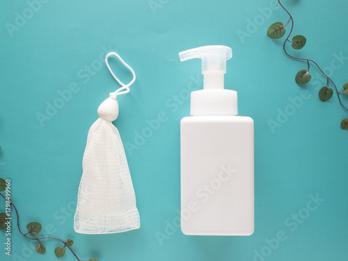 泡ソープディスペンサーと泡立てネット