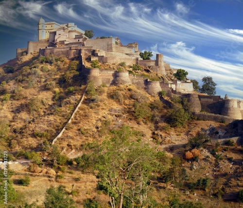 Panorama, Castle and fortified walls of  Kumbhalgarh For photo