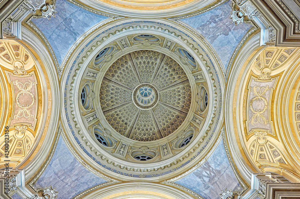 Obraz premium Reggia di Venaria, cupola.