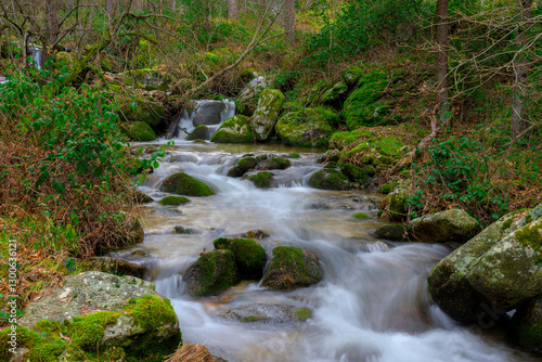 Río Lozoya con capturas de larga exposición