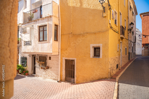 Fototapeta Naklejka Na Ścianę i Meble -  Small streets in Polop old town in Spain