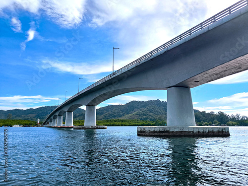 Siri Lanta Bridge connecting the two islands of Koh Lanta