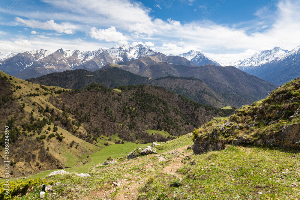 Naklejka premium Panoramic view of the Caucasus mountains