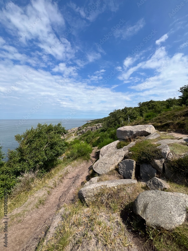 Obraz premium landscape with rocks and sea