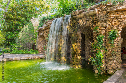Sunny exterior view of The Dallas Arboretum and Botanical Garden