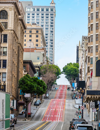 Photography A view up hills on Powell Street from Union Square in the morning in San Francis