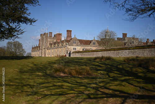 Kmowle kent, 600-year-old estate