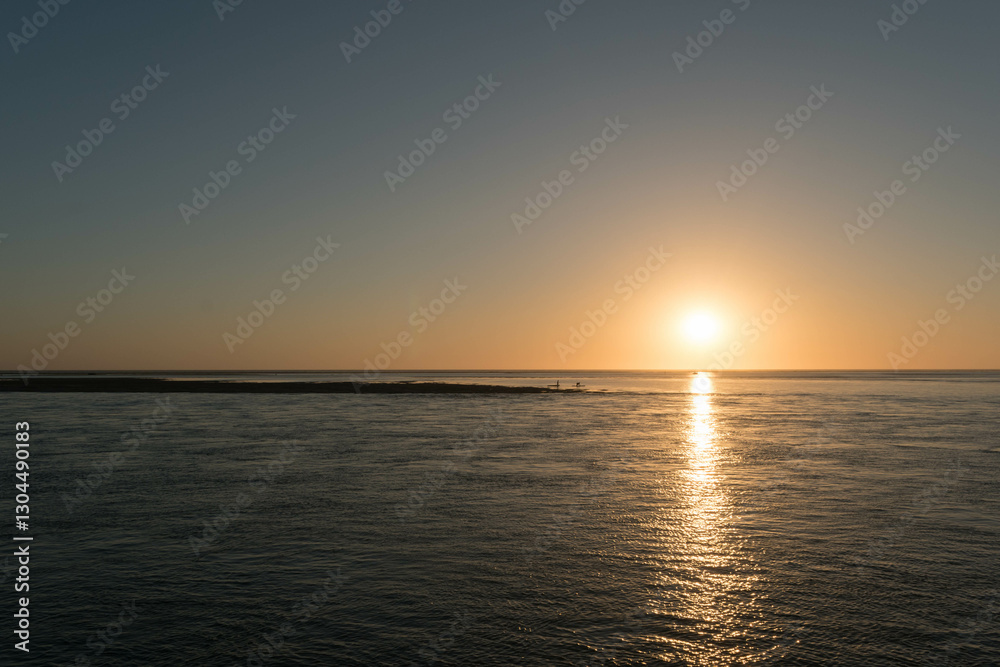 Obraz premium sunset on the beach