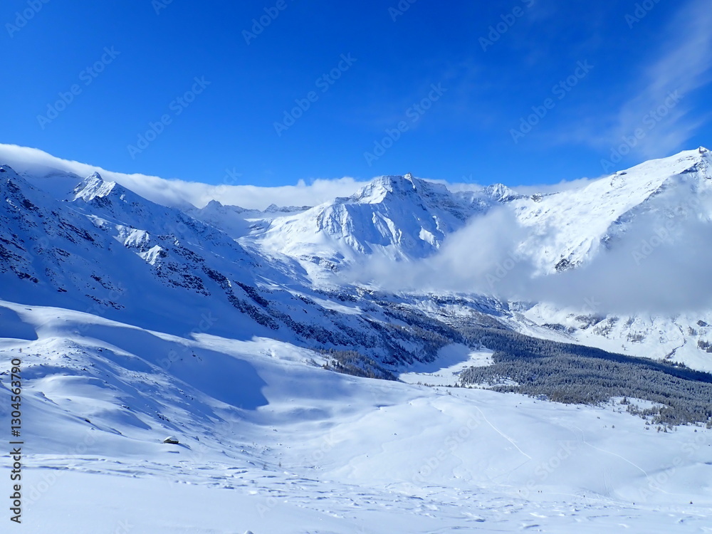 Fototapeta premium skitouring destination rauris valley in winter