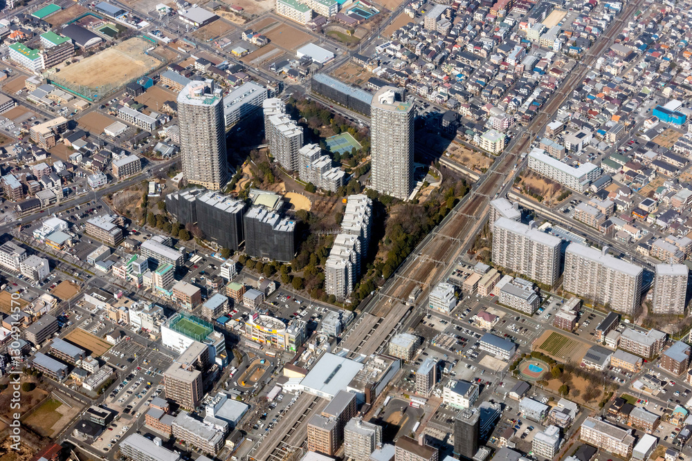 Fototapeta premium 東武東上線ふじみ野駅付近を空撮のタグ