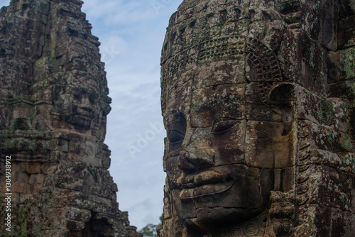Angkor Wat temple bayon face smiling siem reap, cambodia