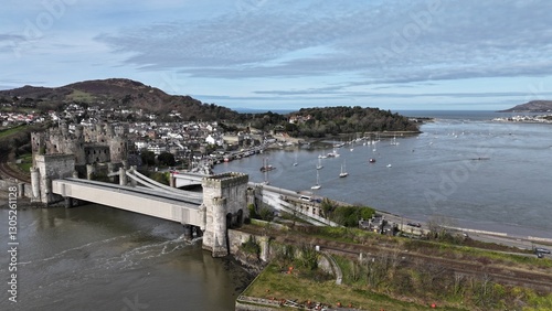 Wallpaper Mural Conwy Estaury, North Wales Torontodigital.ca