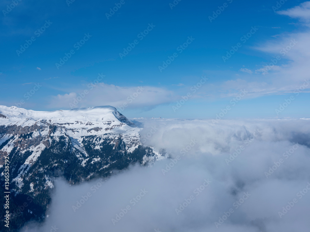 Schnee und Landschaft bei Grindelwald
