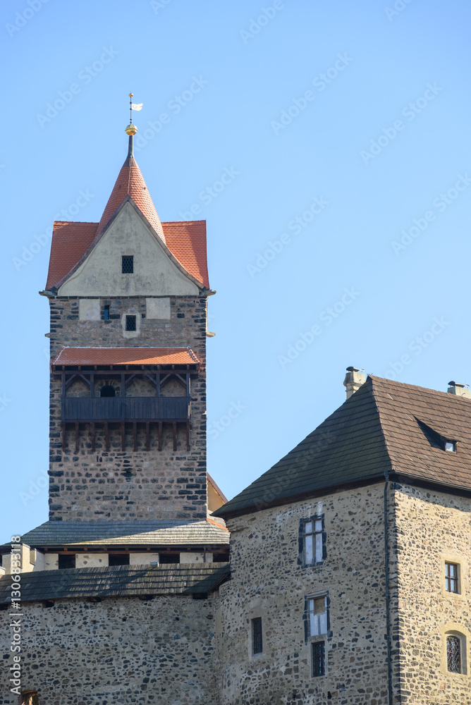 Obraz premium Loket Castle, a 12th-century gothic castle in the Karlovy Vary Region in Czech Republic.