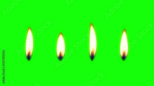 Flickering Candle Flames：Green Screen Chroma Key Footage