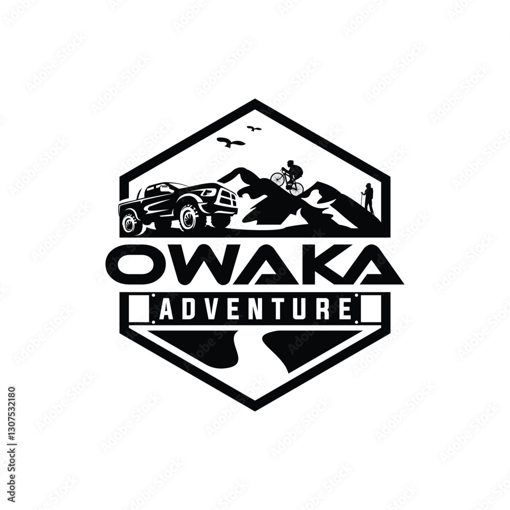 Obraz premium Off Road Car 4x4 Vehicle Event, Show, Festival, Club Extreme Extreme Forest Expedition Adventure Retro Vintage Classic Style Logo Template, Badge, Emblem, Sticker, Sign, Poster, Stamp, Label, Icon