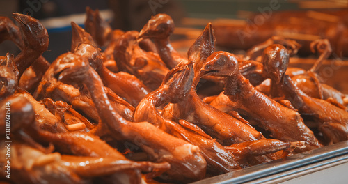 Obraz na płótnie Chengdu, Sichuan, China. Whole Crispy Fried Pigeon. Asian Street Food. Asian Cuisine. Popular Street Snacks. Gastronomic Tourism. Unusual Food. Disgusting Food. Fried Pigeons. Chinese Fried Pigeon Is w salonie