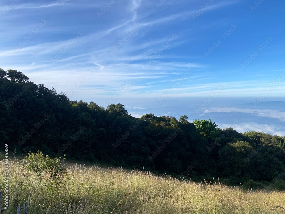 Obraz premium sunset in the mountains