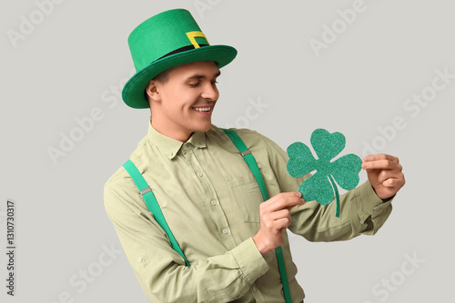 Happy young man in leprecha...