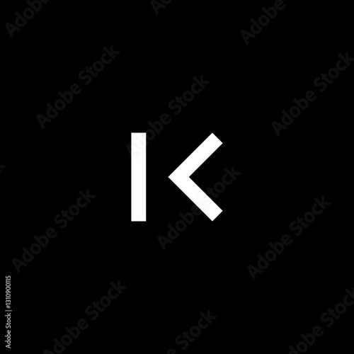 Skip Backward Icon
