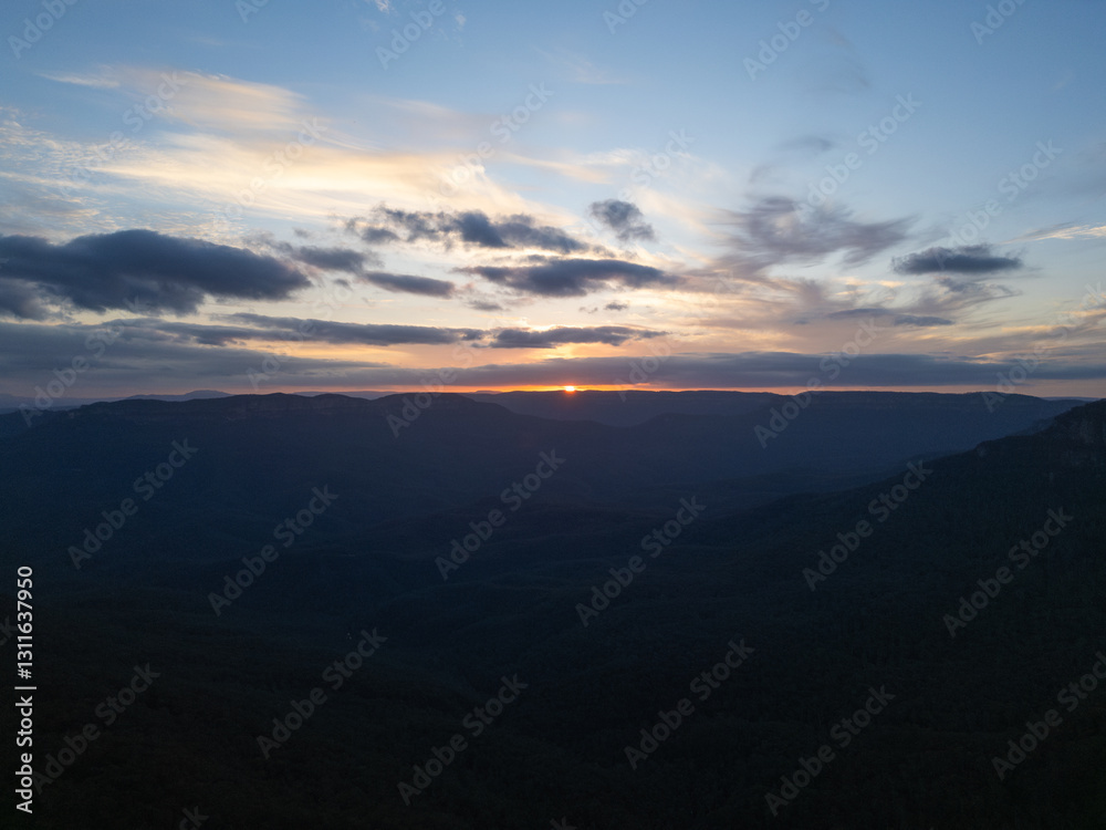 Obraz premium sunset over the mountains