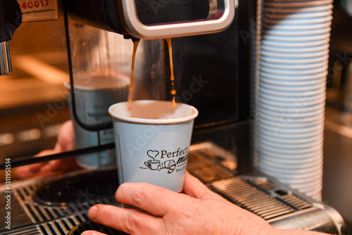 AUT, Resch und Frisch, Coffee to Go