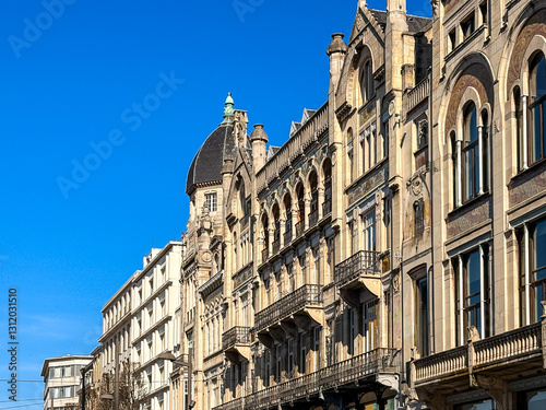 Obraz na płótnie Street view of downtown Antwerp, Belgium w salonie