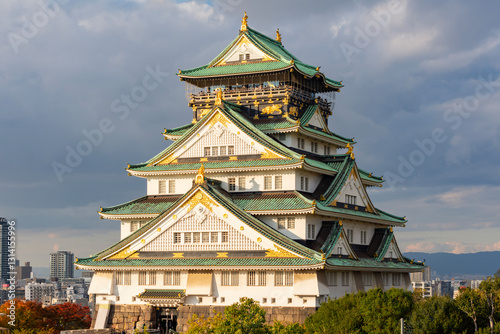 Obraz na płótnie Osaka Castle at sunset, Japan w salonie
