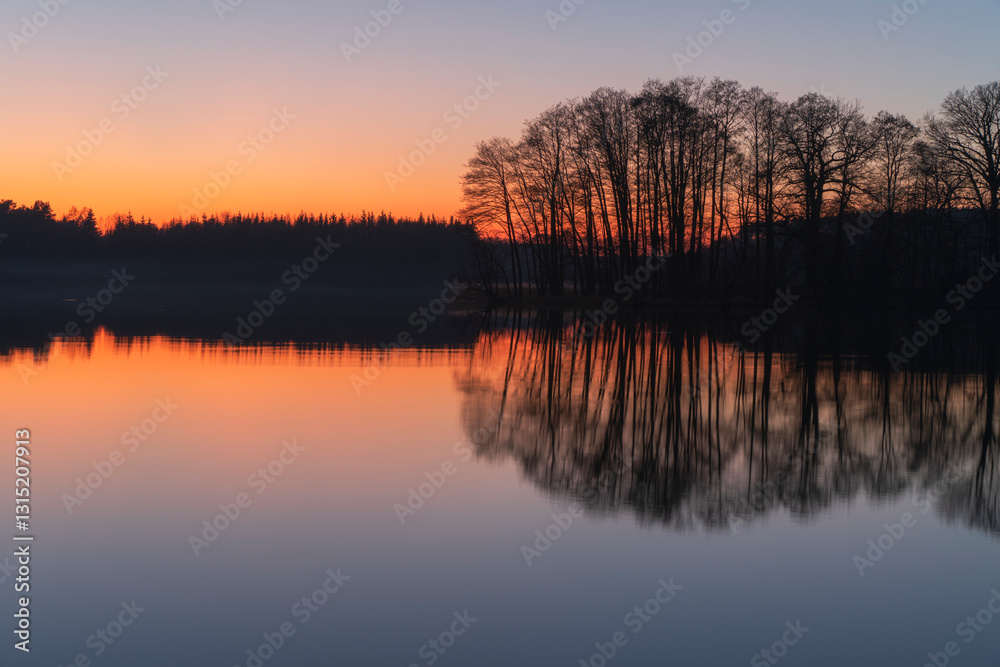 Fototapeta premium Jezioro Chojno