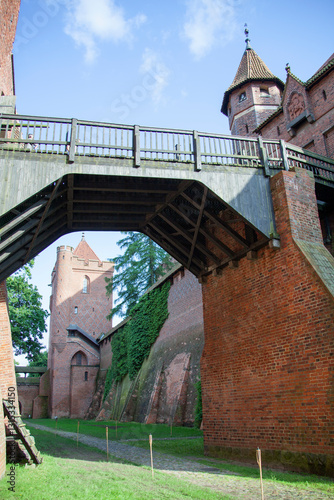 Obraz na płótnie Malbork Castle Entrance Wooden Bridge w salonie