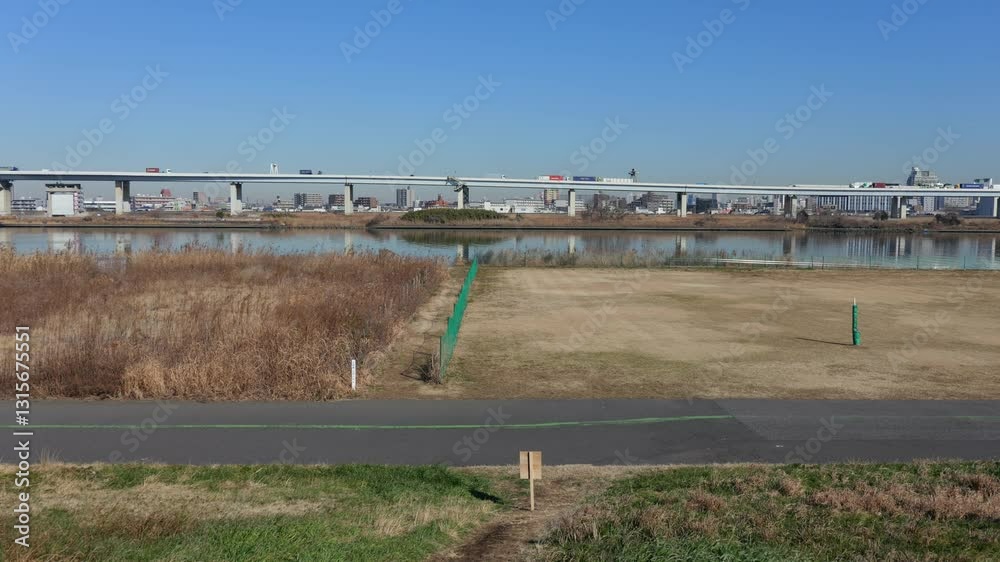 荒川 河川敷
荒川 河川敷