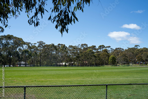 Obraz na płótnie recreational sports oval field in australia w salonie