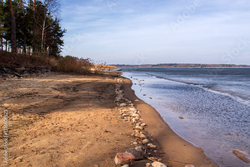 Obraz na płótnie Przedwiośnie nad Zalewem Siemianówka, Podlasie, Polska w salonie