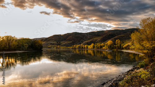 Obraz na płótnie Die Donau in der Wachau w salonie