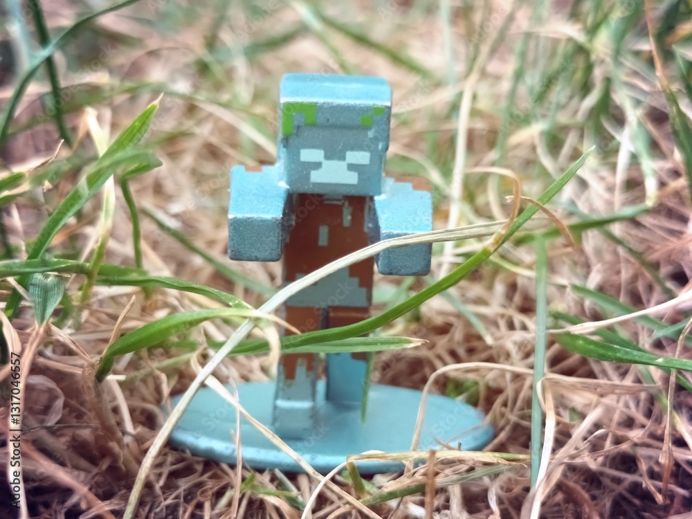 Fototapeta premium Mojang metal Minecraft figurine