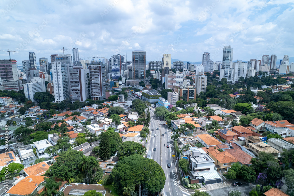 Naklejka premium Aerial image of the city of São Paulo, SP. In the neighborhood of Sumaré and Vila Madalena.