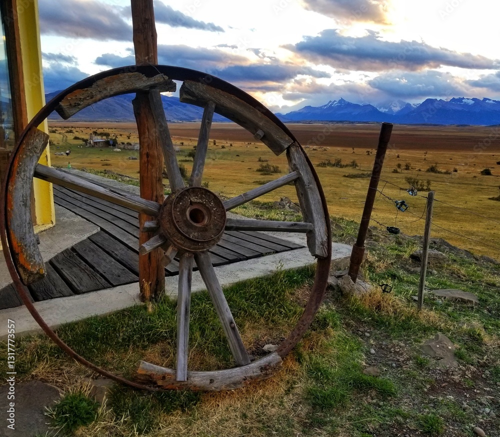 Fototapeta premium old rusty wheel in the countryside