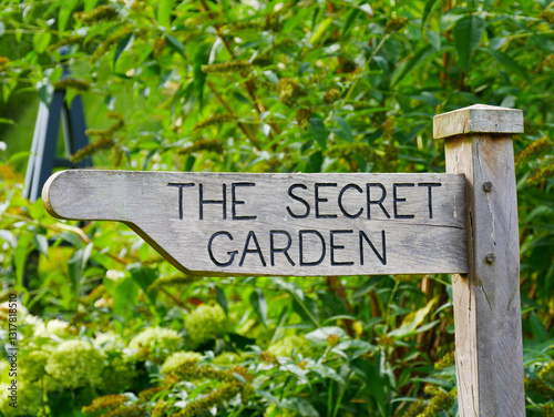 the secret garden sign