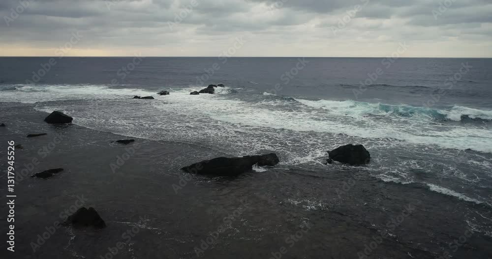 奄美大島、珊瑚礁の海。 奄美大島、珊瑚礁の海。