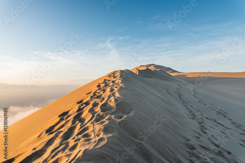 Fototapeta Naklejka Na Ścianę i Meble -  View of the dunes of Peru at sunset