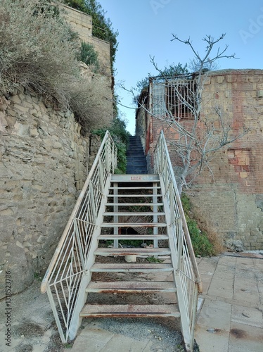 Obraz na płótnie Napoli - Scala di accesso al Parco della Gaiola w salonie