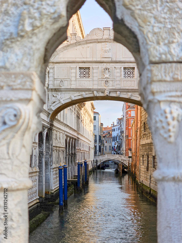 Fotografija View on the Bridge of Sighs. Venice, Italy