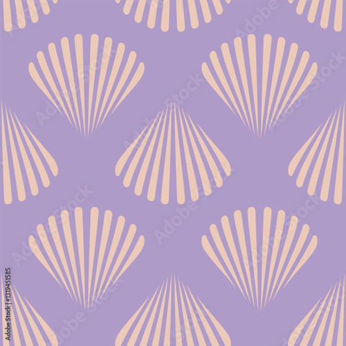 Retro seamless marine pattern of beige sea shells. Vintage geometric pattern of shells in 60s style.