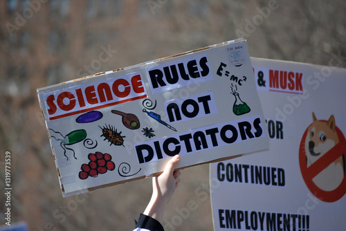 Obraz na płótnie Sign at a Stand up for Science rally in New York City. w salonie