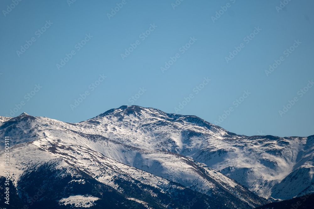 snow covered mountains pyrénées orientales snow covered mountains pyrénées orientales