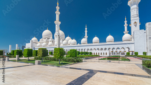 Obraz na plátně Sheikh Zayed Grand Mosque timelapse hyperlapse in Abu Dhabi, the capital city of