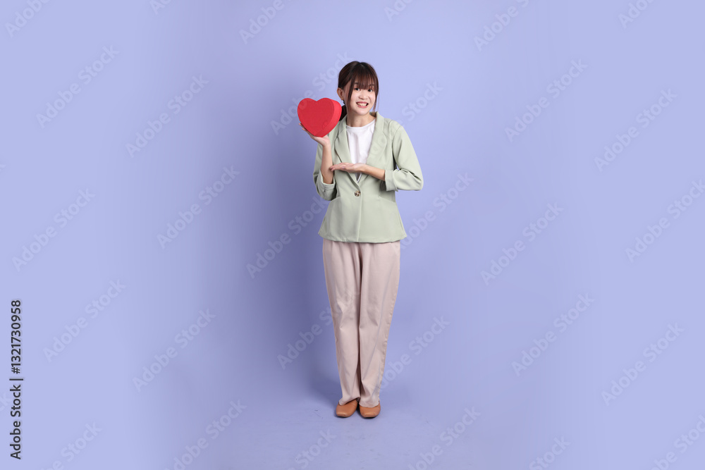 20s Asian Businesswoman