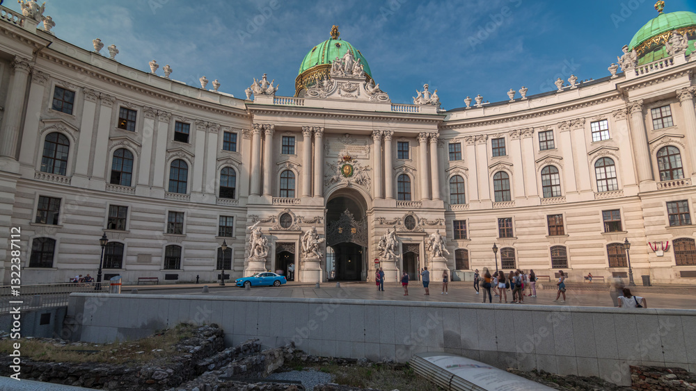 Obraz premium Hofburg palace timelapse hyperlapse in Vienna, Austria.