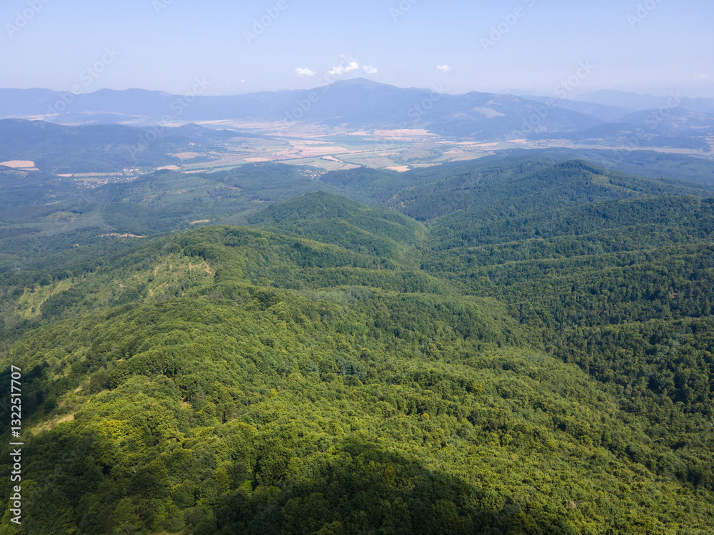Fototapeta premium Landscape of Erul mountain near Kamenititsa peak, Bulgaria