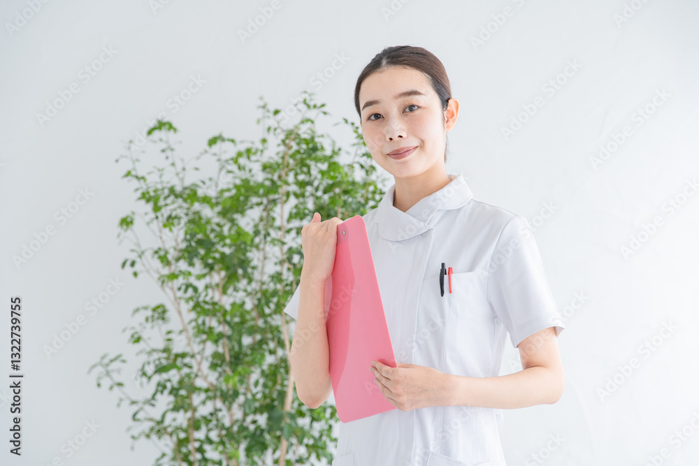 白衣の女性 白衣の女性